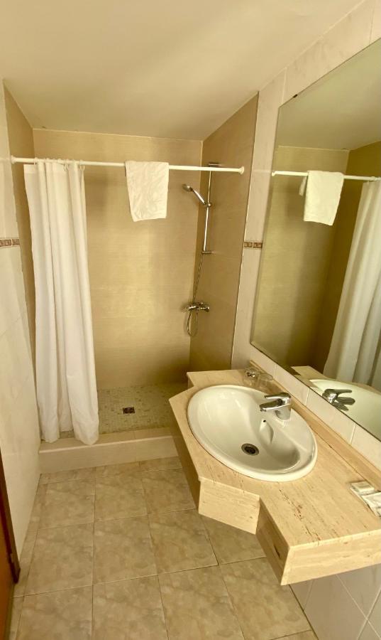 Hotel Real Castellon كاستيون ذي لا بلاند المظهر الخارجي الصورة